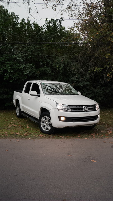 VOLKSWAGEN Amarok