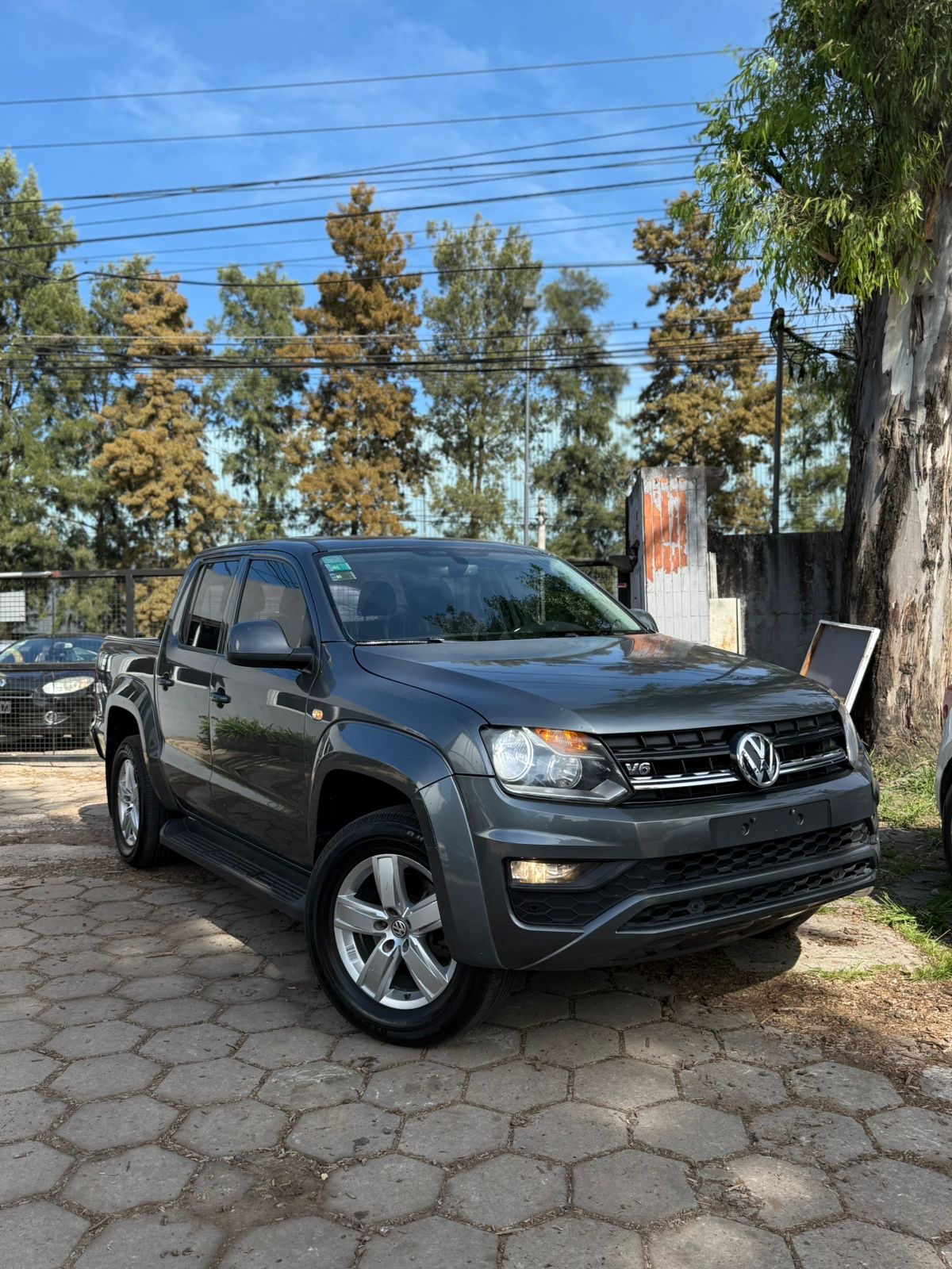 VOLKSWAGEN Amarok