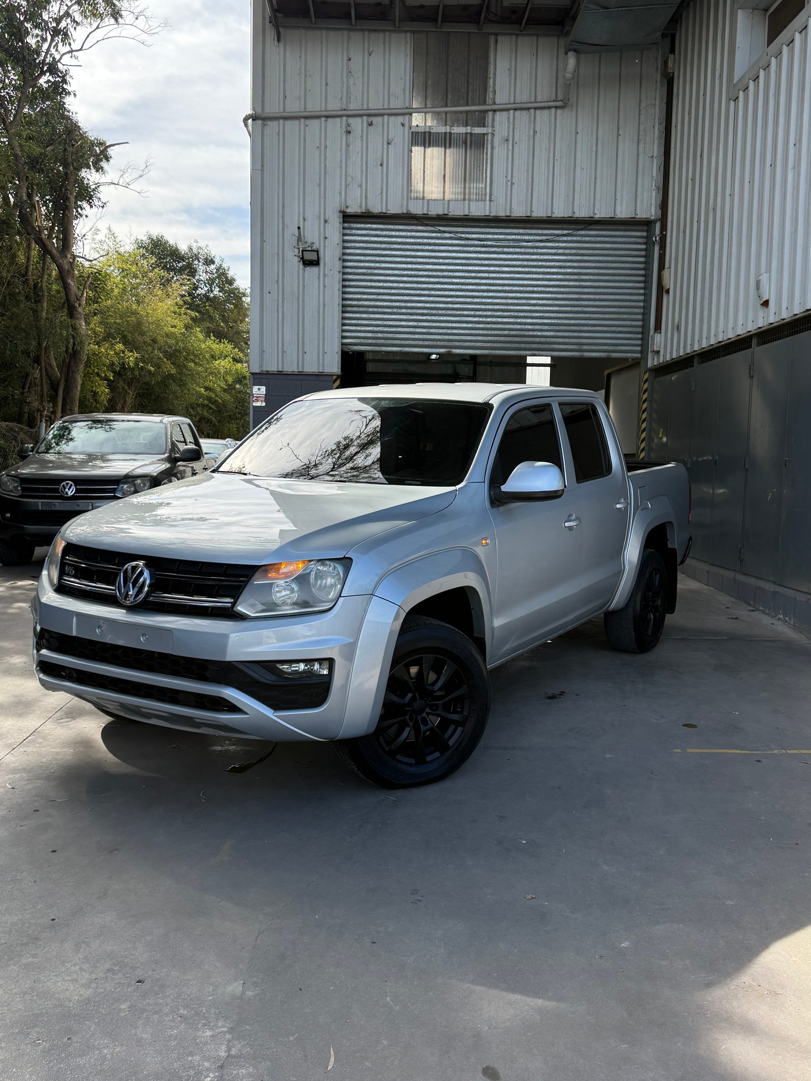 VOLKSWAGEN AMAROK