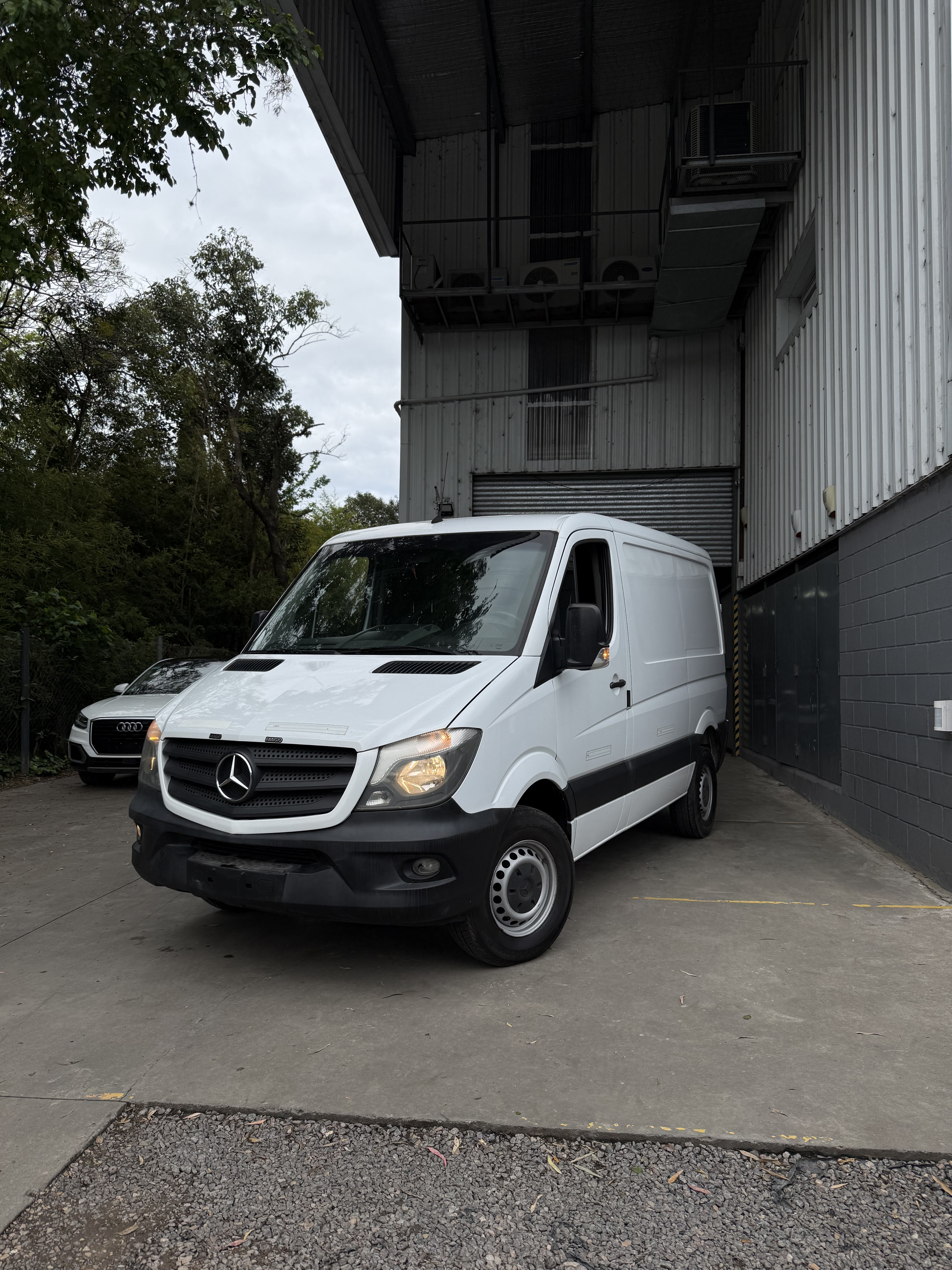 MERCEDES BENZ SPRINTER