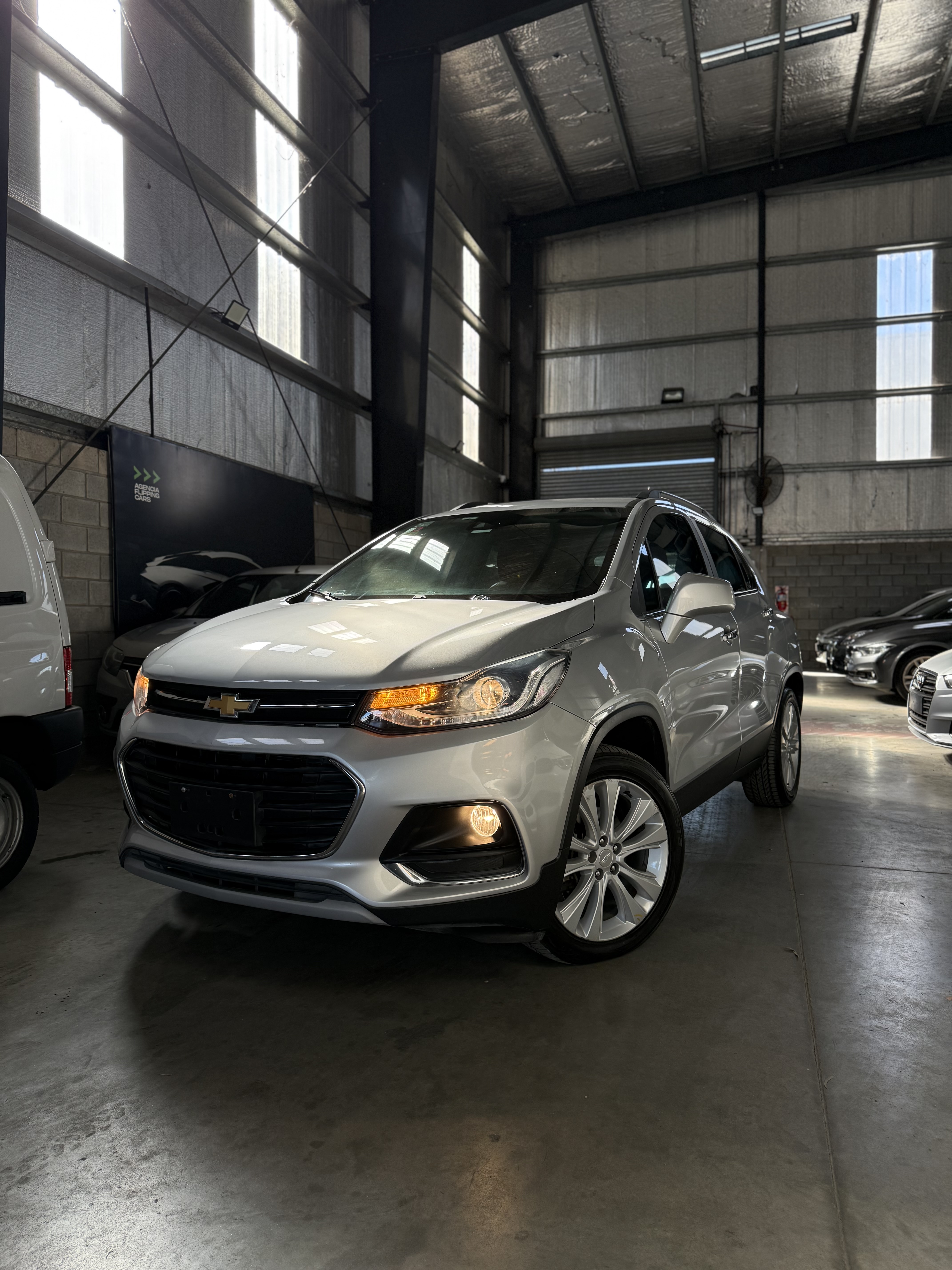 CHEVROLET TRACKER