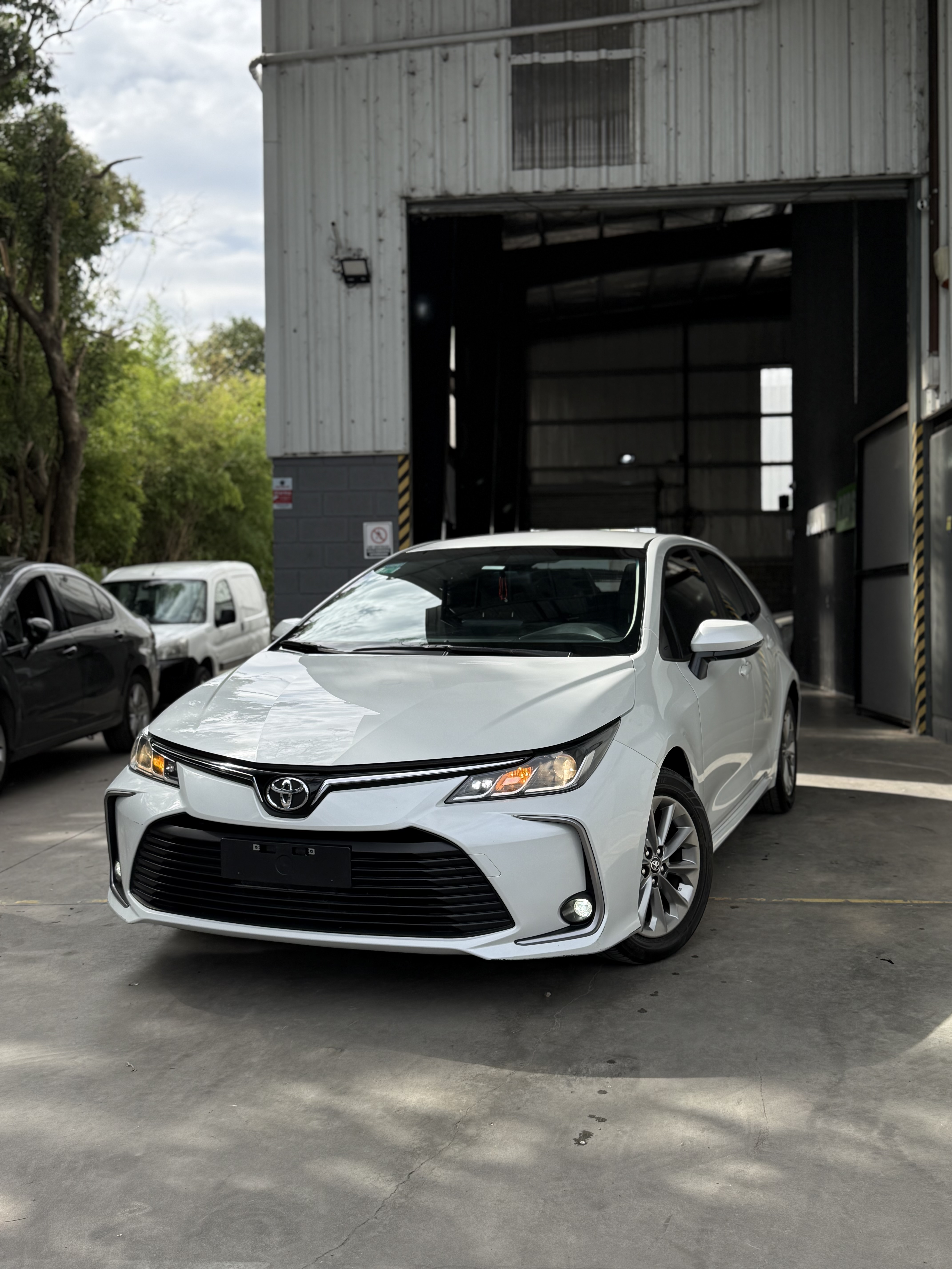 TOYOTA COROLLA