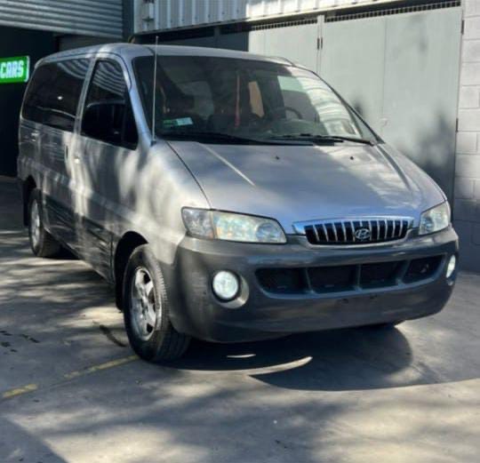 HYUNDAI H1