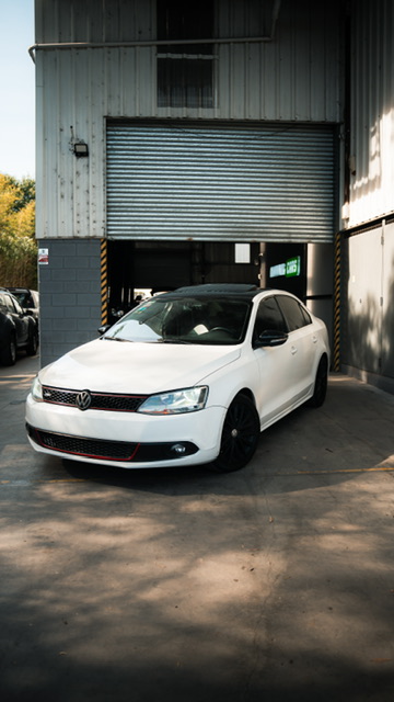 VOLKSWAGEN Vento