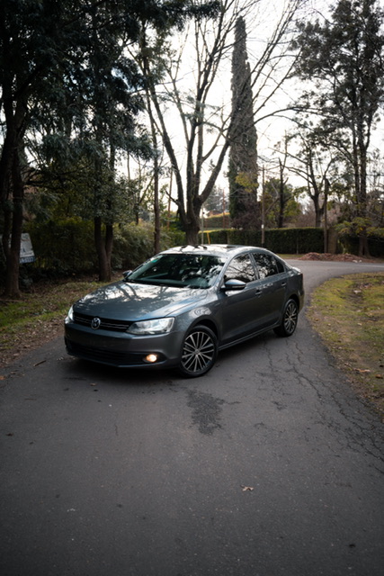 VOLKSWAGEN Vento