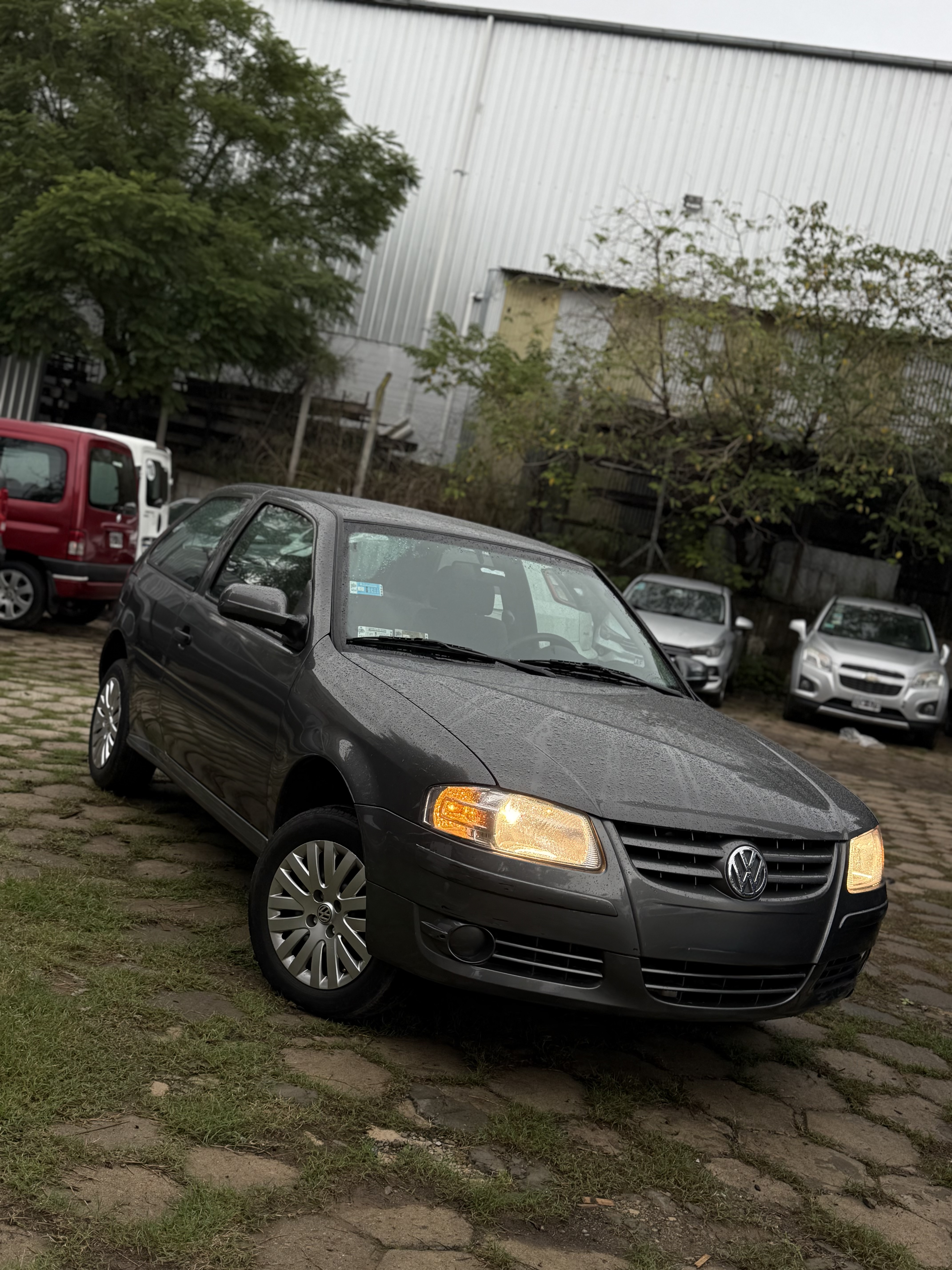 VOLKSWAGEN GOL