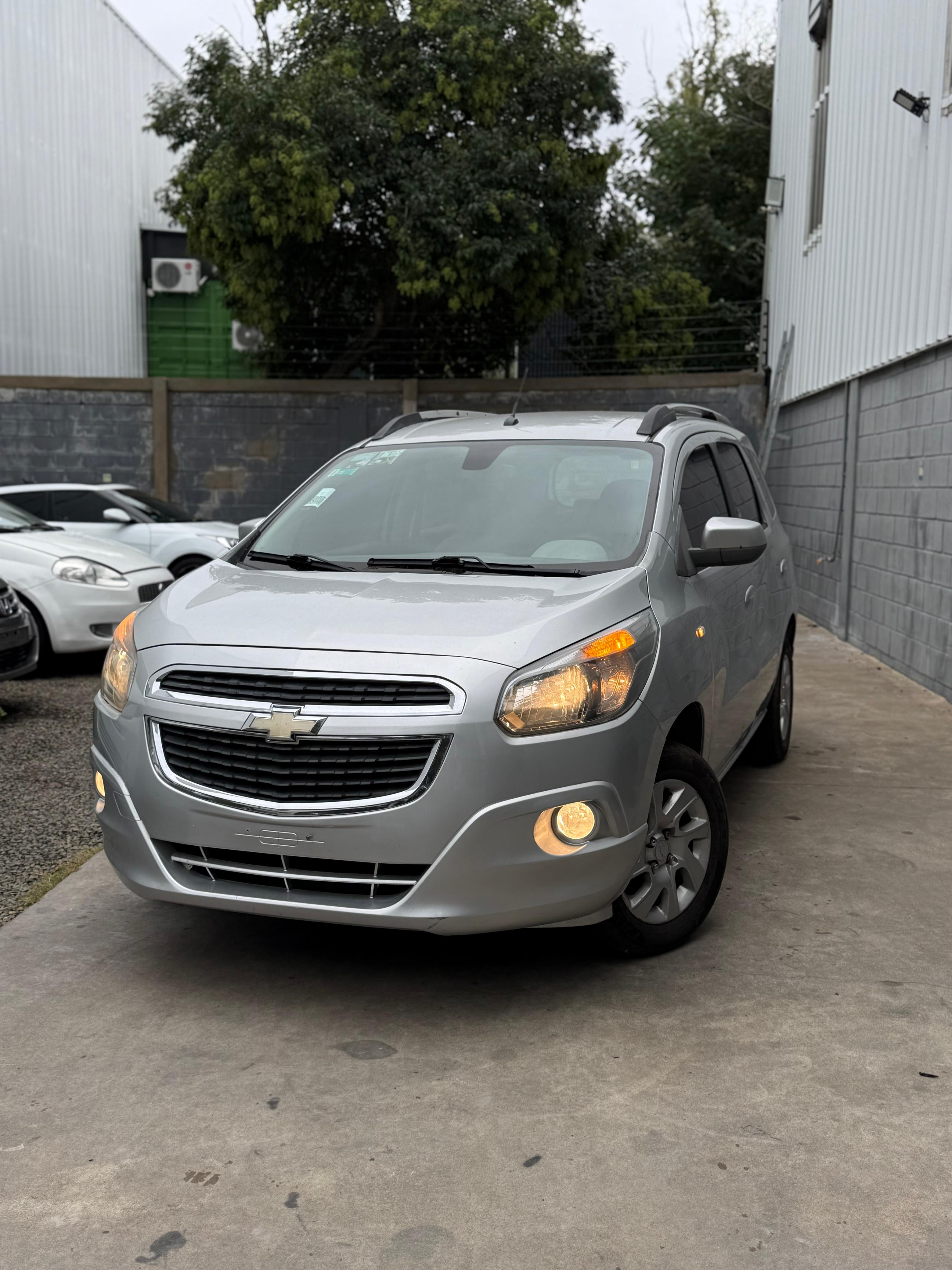 CHEVROLET Spin
