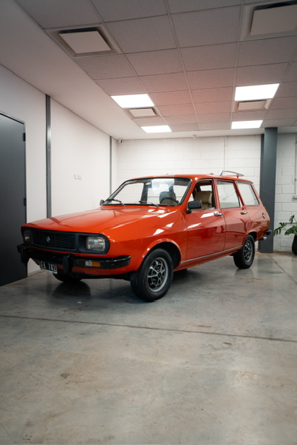 RENAULT Otro